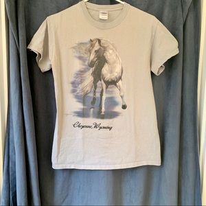 Gray Retro Wyoming Horse Shirt